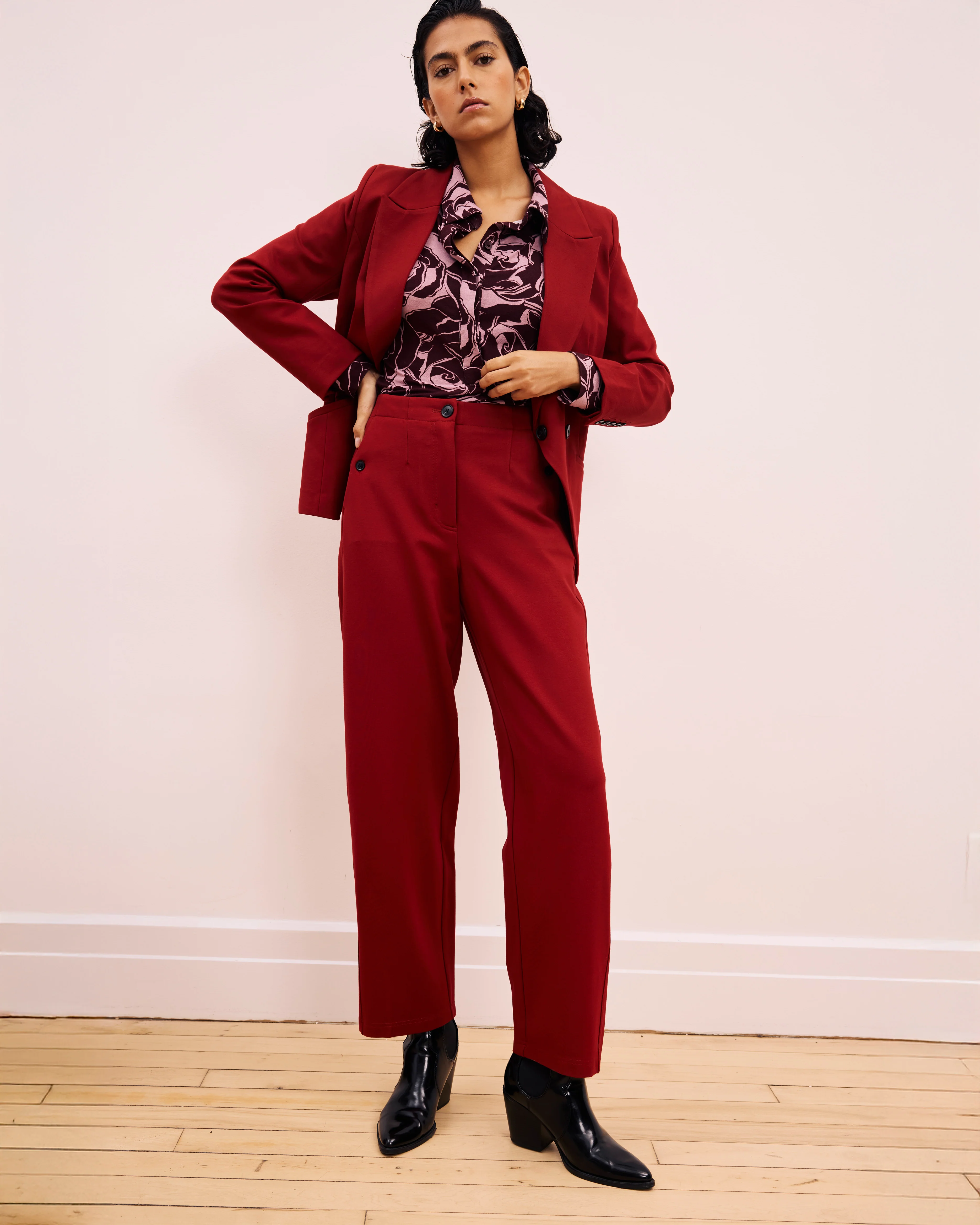Audrey Tailored Ponte Pants - Garnet - Image 4