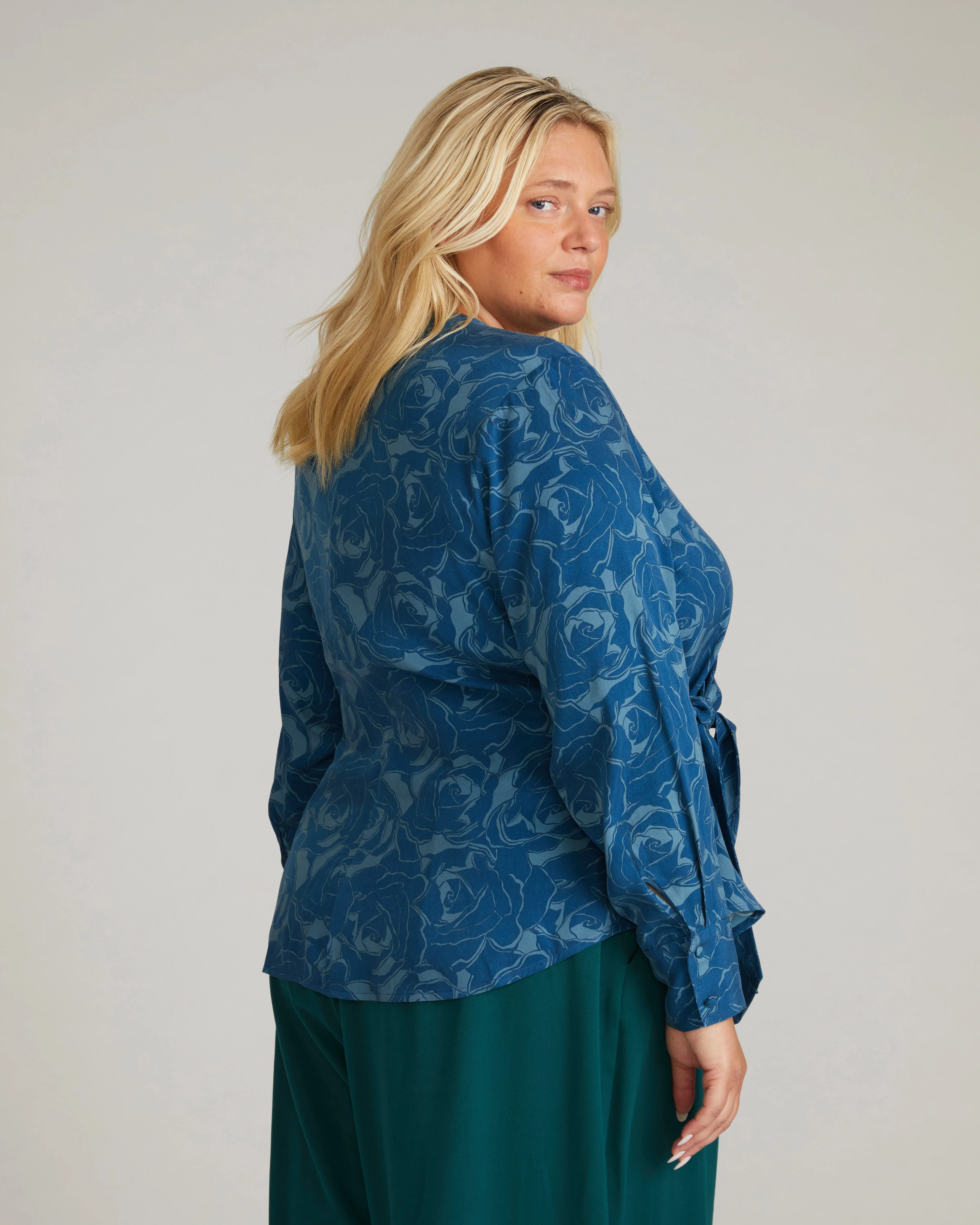 Beacon Stretch Cupro Wrap Shirt - Rose Print in Deep Teal - Image 6