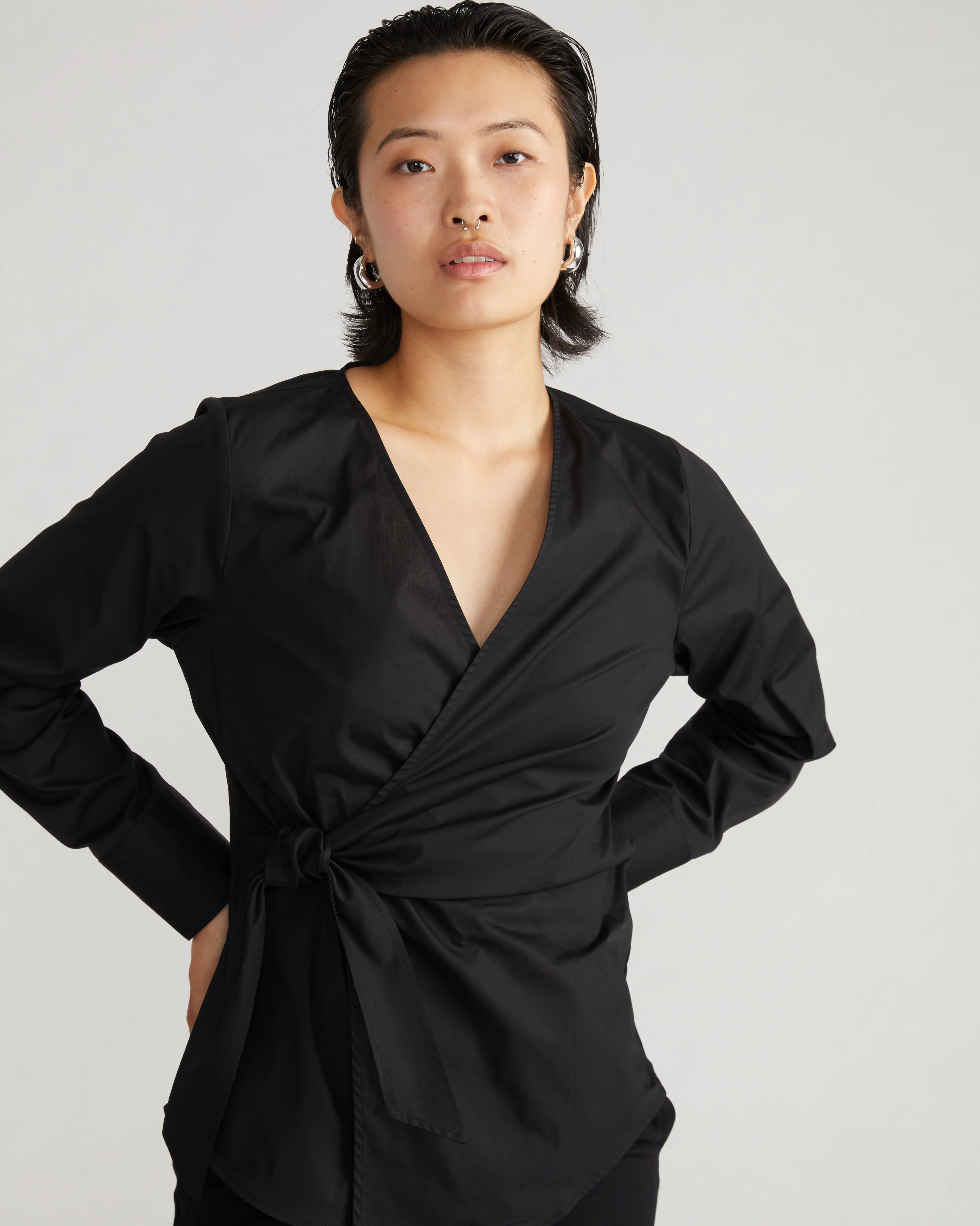 Beacon Stretch Poplin Wrap Shirt - Black - Image 7