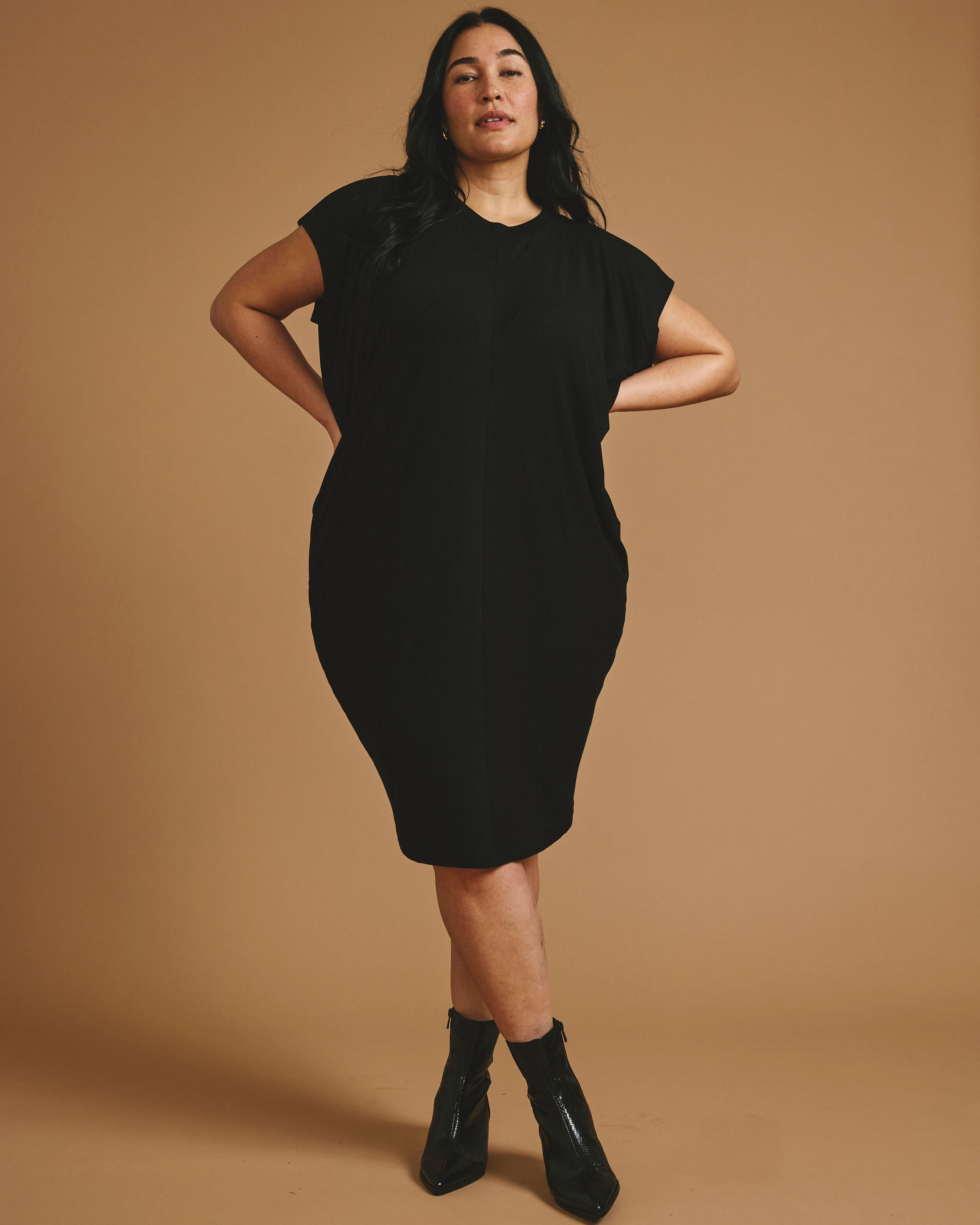 Carrea Relaxed Liquid Jersey Dress - Black