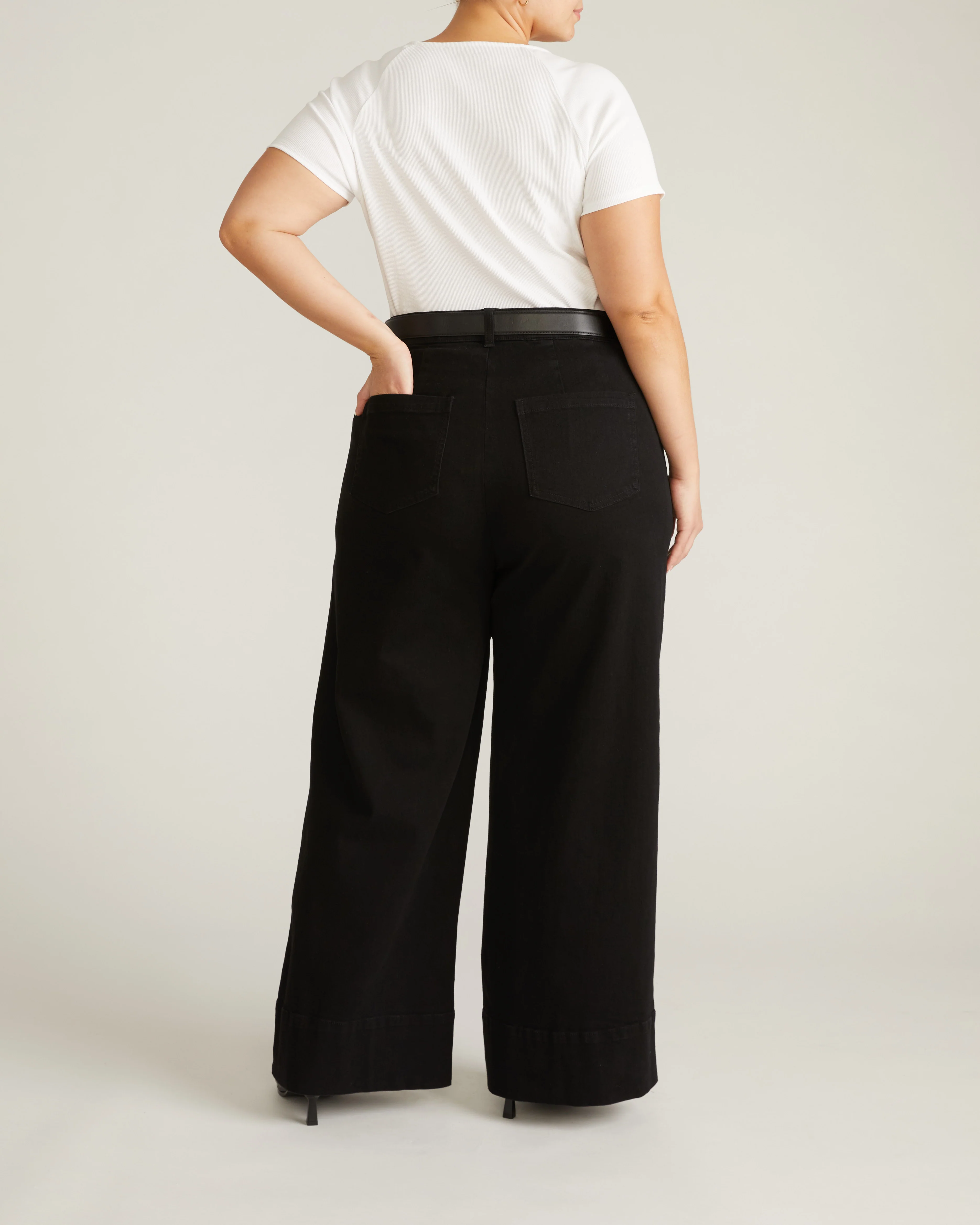Carrie High Rise Wide Leg Jeans - Jet Black - Image 7