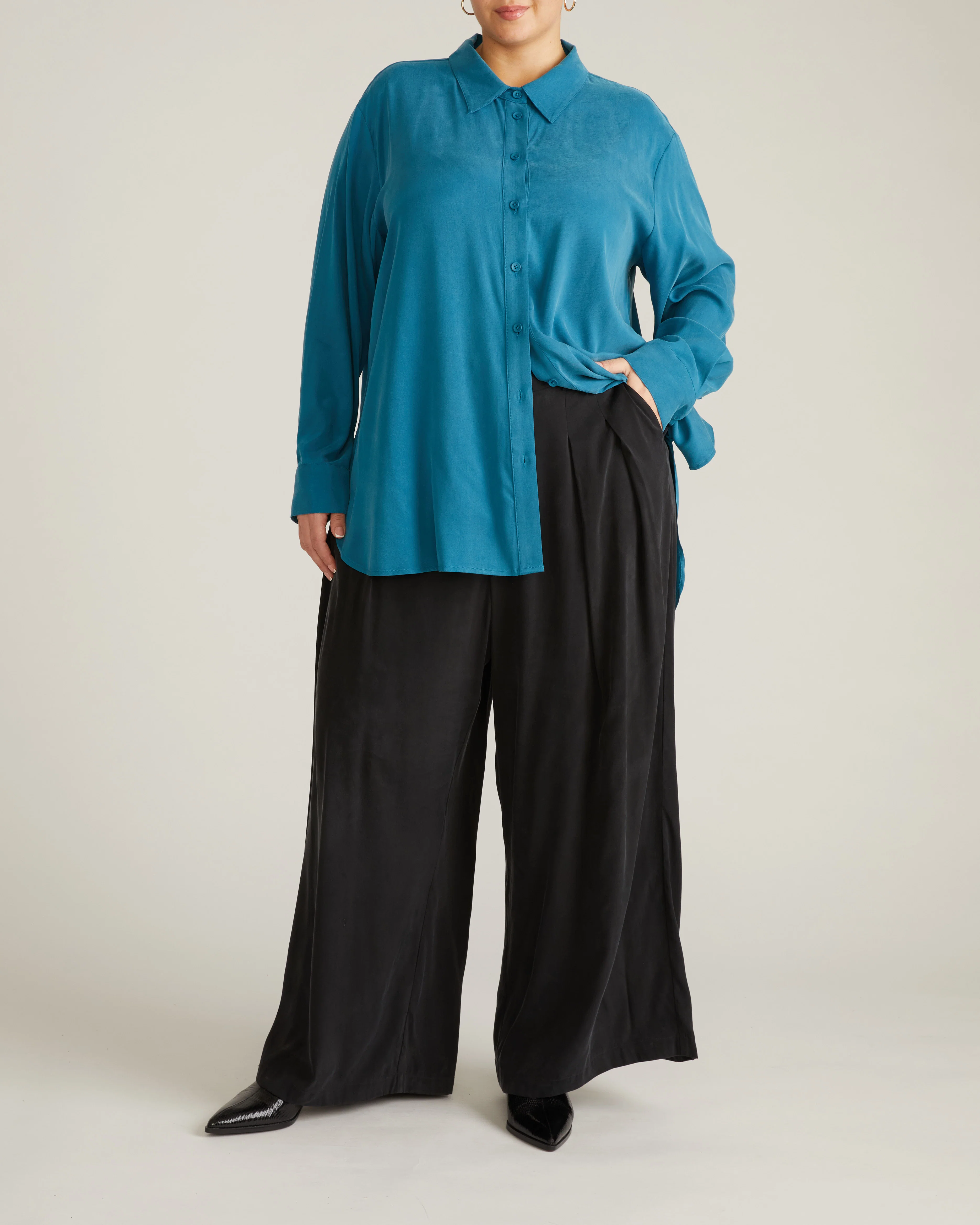 Cooling Stretch Cupro Artist Shirt - Blue Beetle - Image 5
