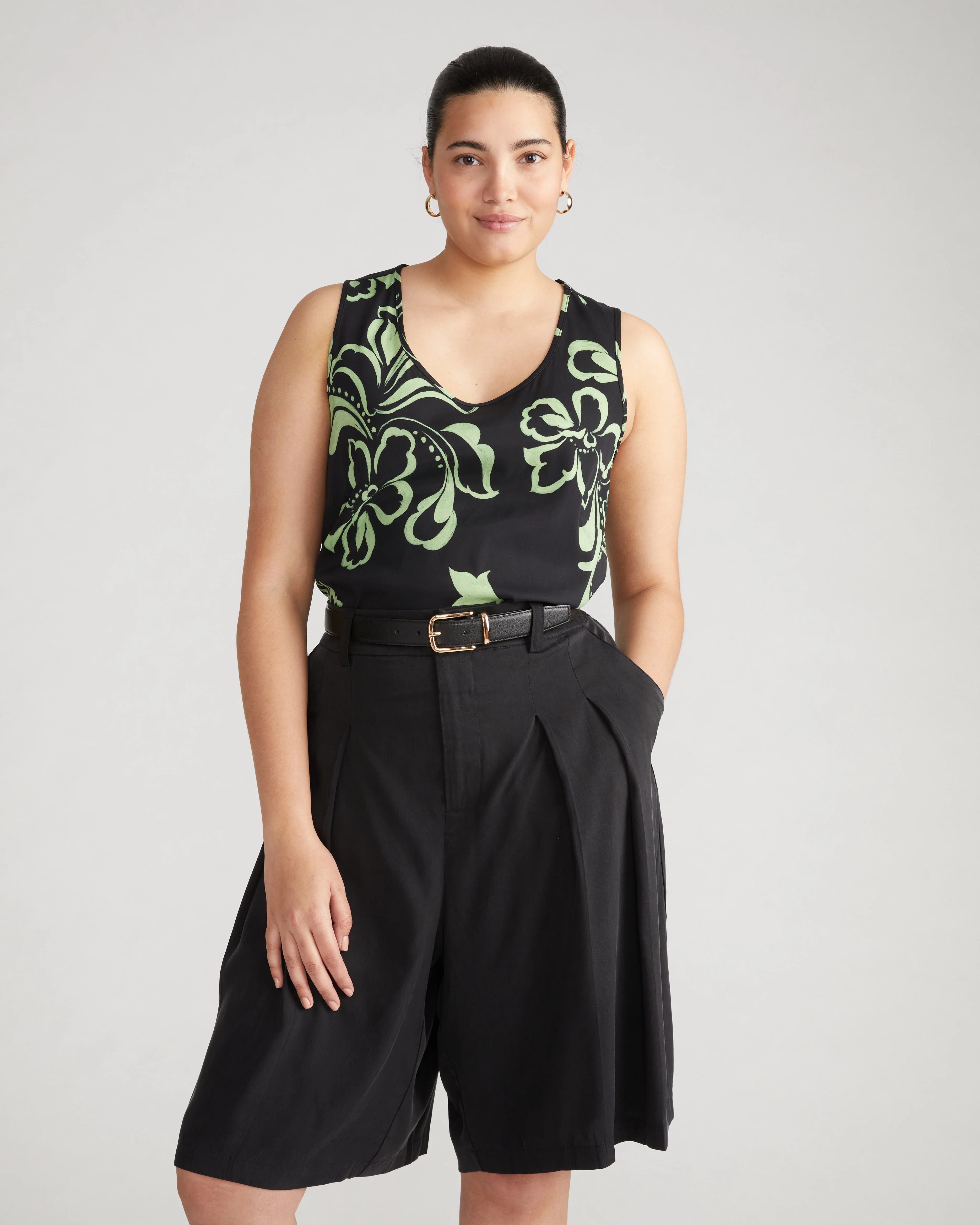 Cooling Stretch Cupro Bermuda Shorts - Black - Image 2