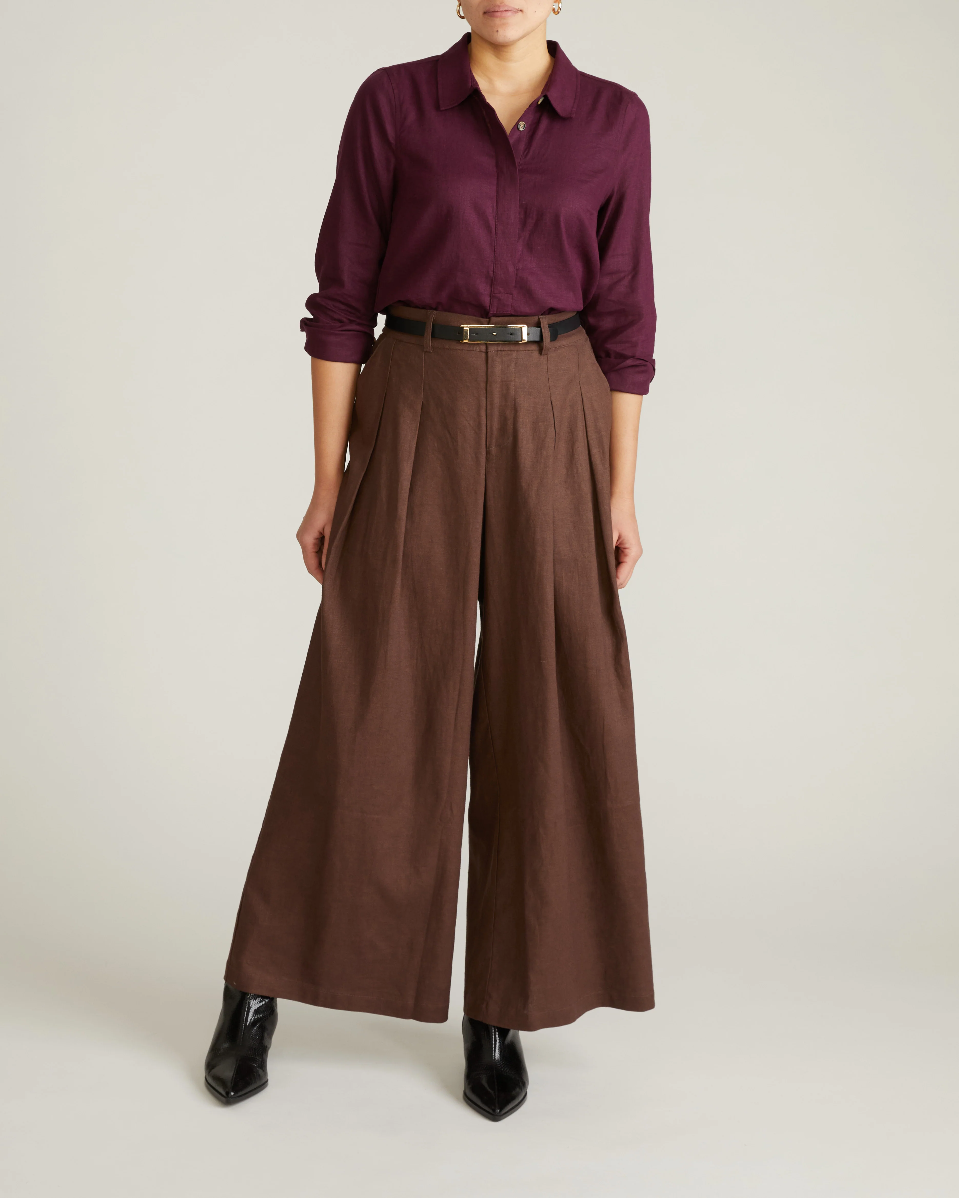 Elbe Popover Stretch Linen Shirt - Acai - Image 2