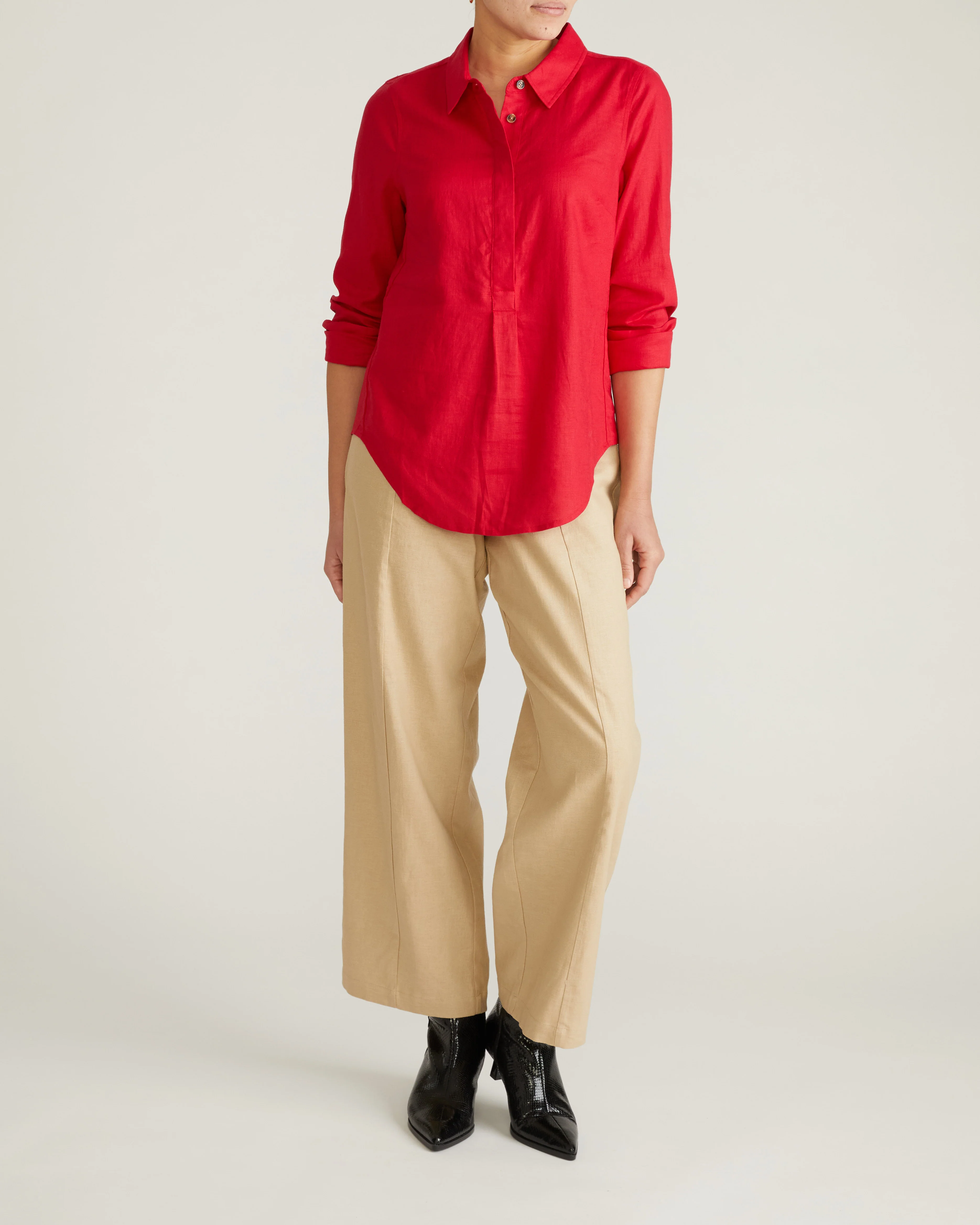 Elbe Popover Stretch Linen Shirt - Brilliant Red - Image 6