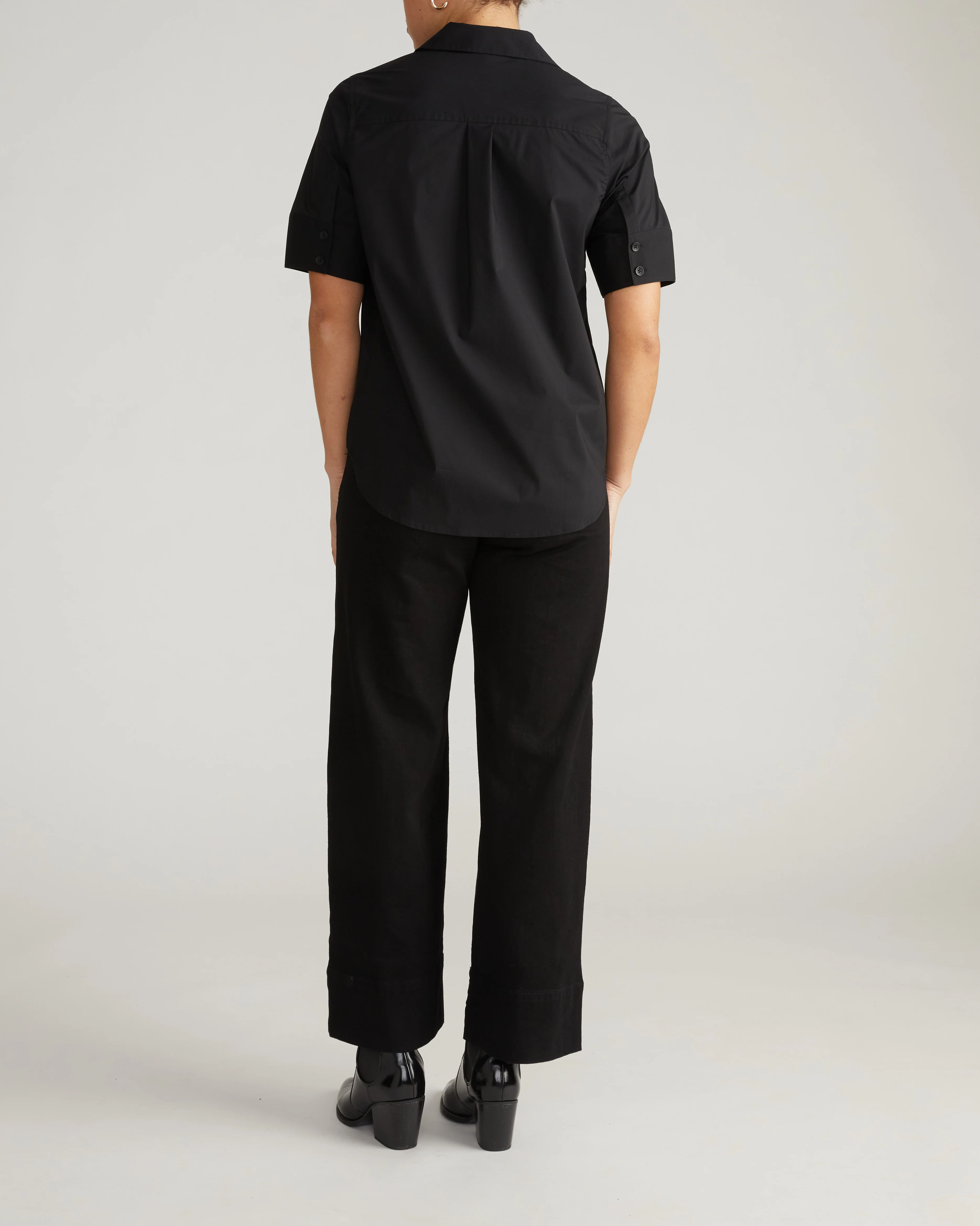 Elbe Stretch Poplin Short Sleeve Shirt - Black - Image 6