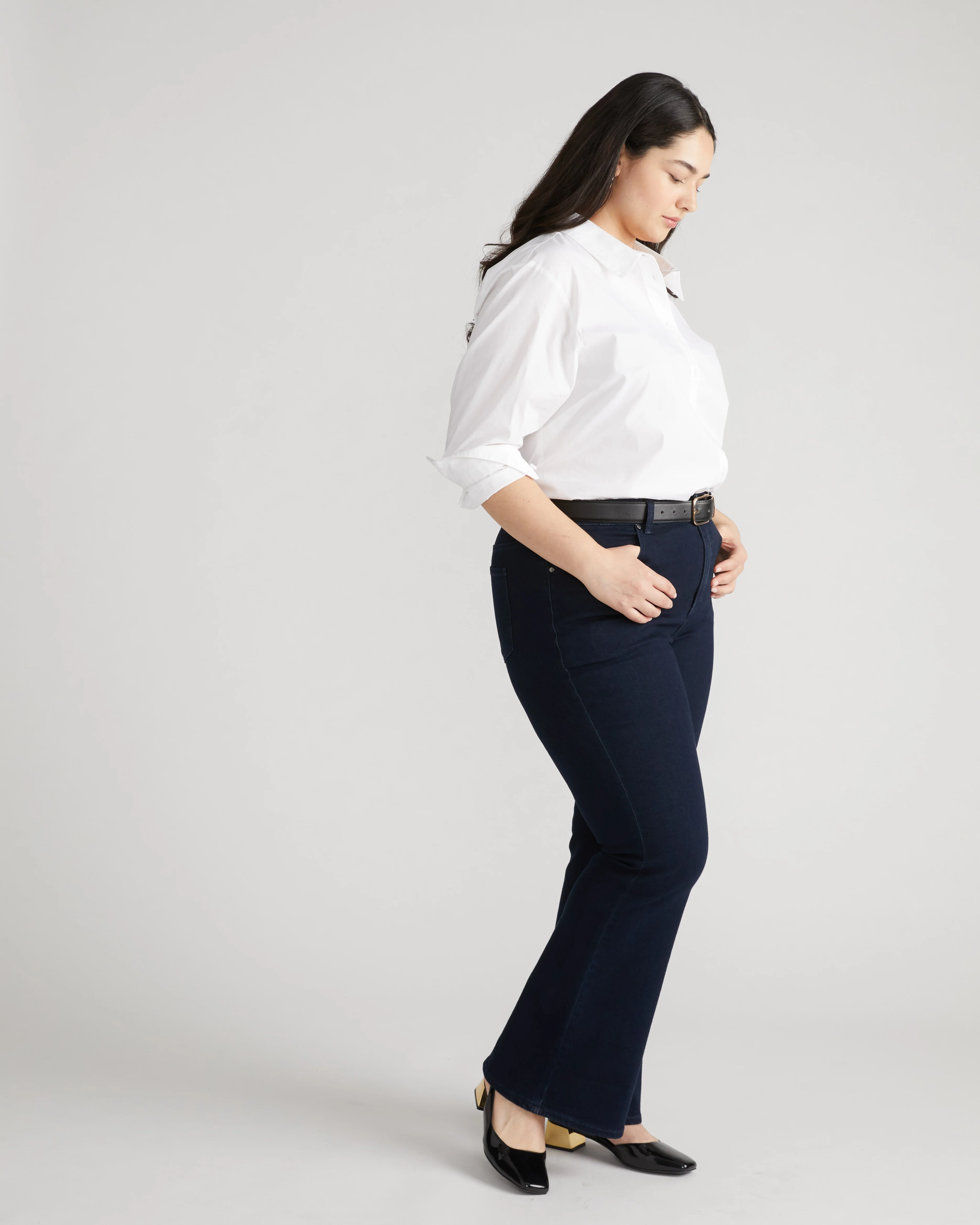 Farrah High Rise Flared Jeans - Dark Indigo - Image 2