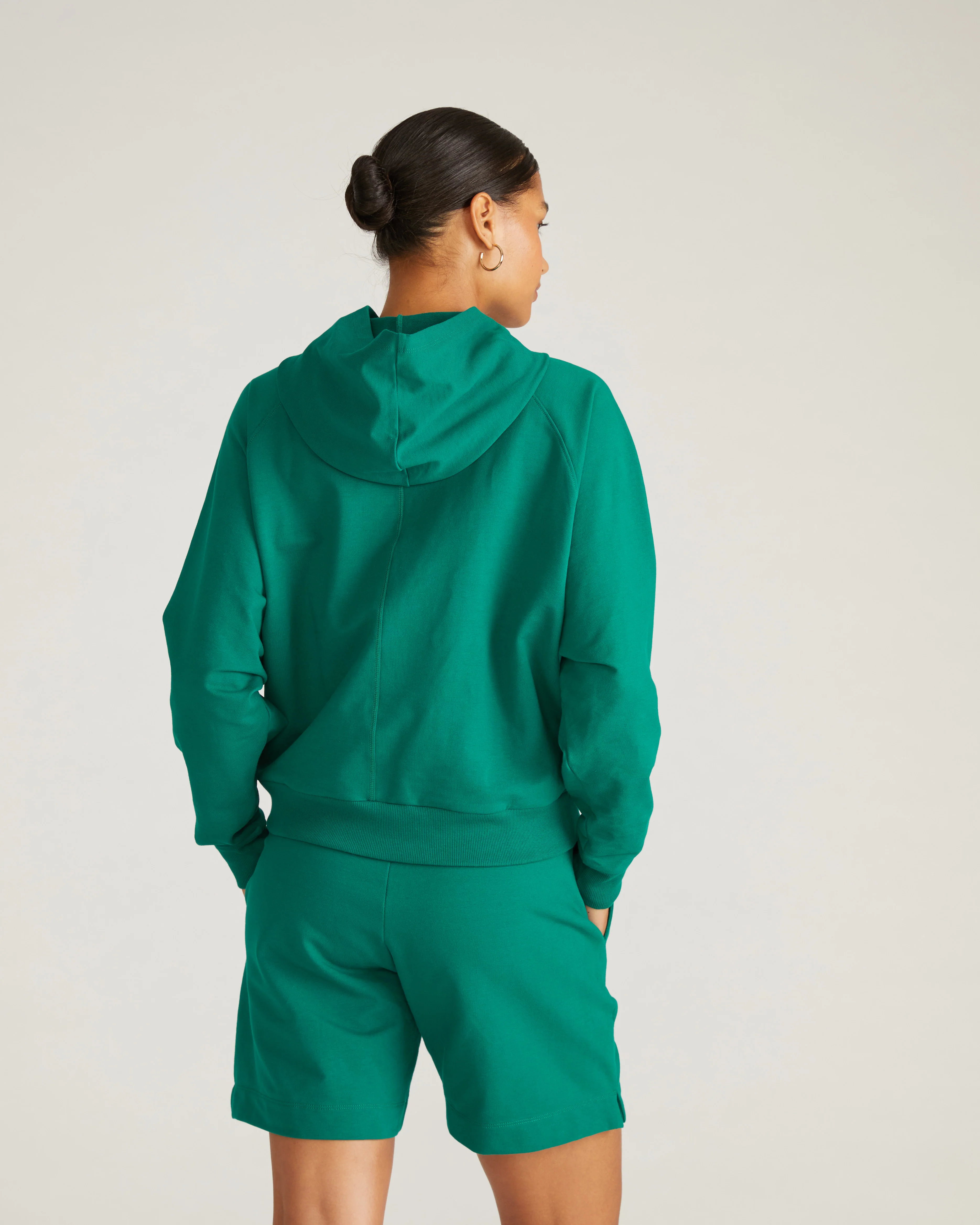 Hayes Sweatshorts - Aventurine - Image 3