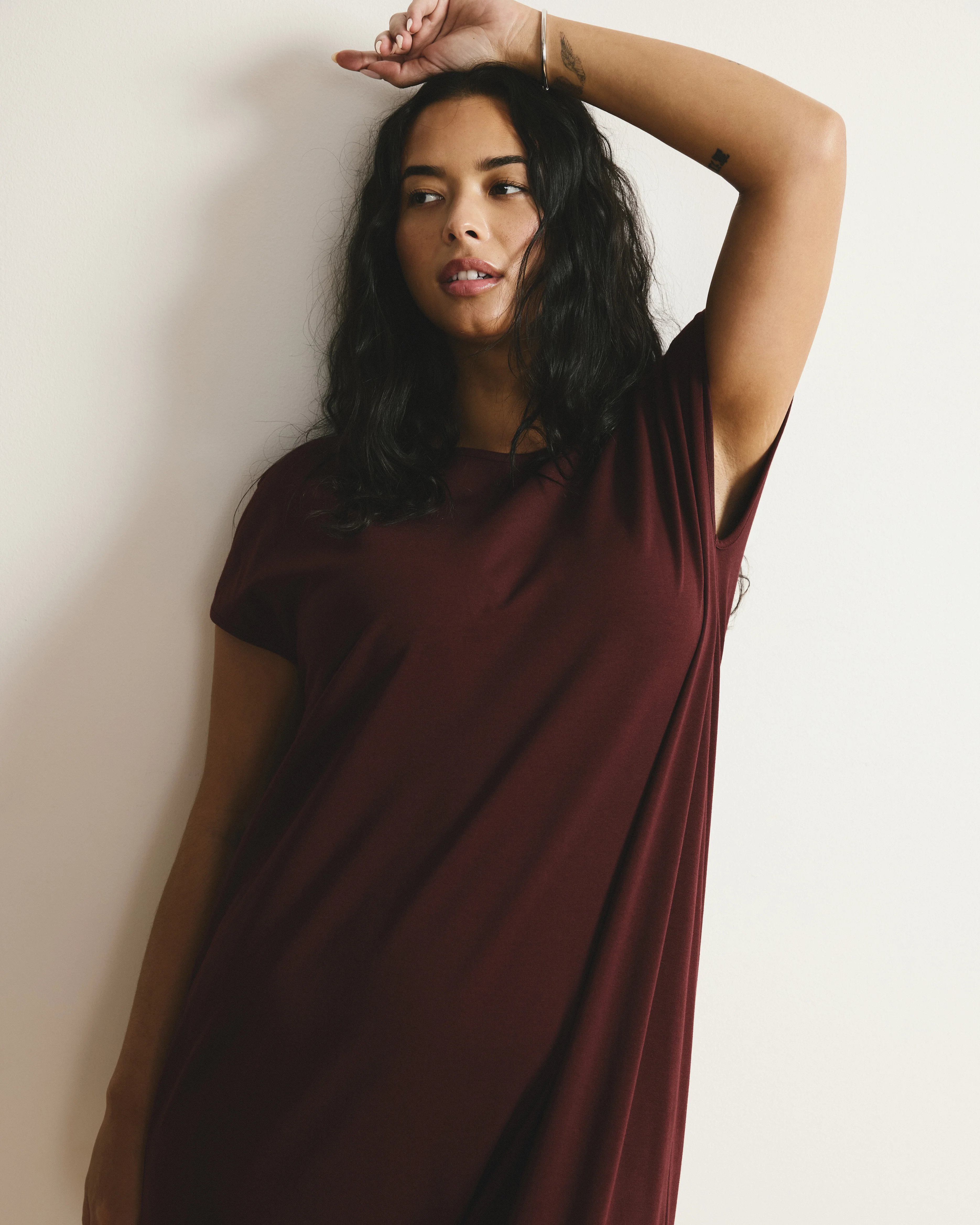 Iconic Geneva Dress - Black Cherry - Image 3