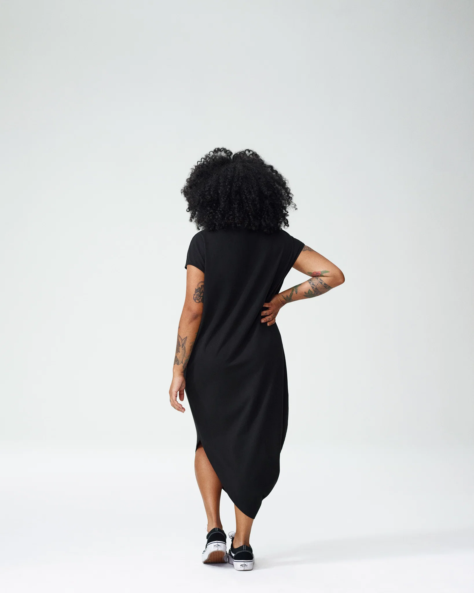 Iconic Petite Geneva Dress - Black - Image 4