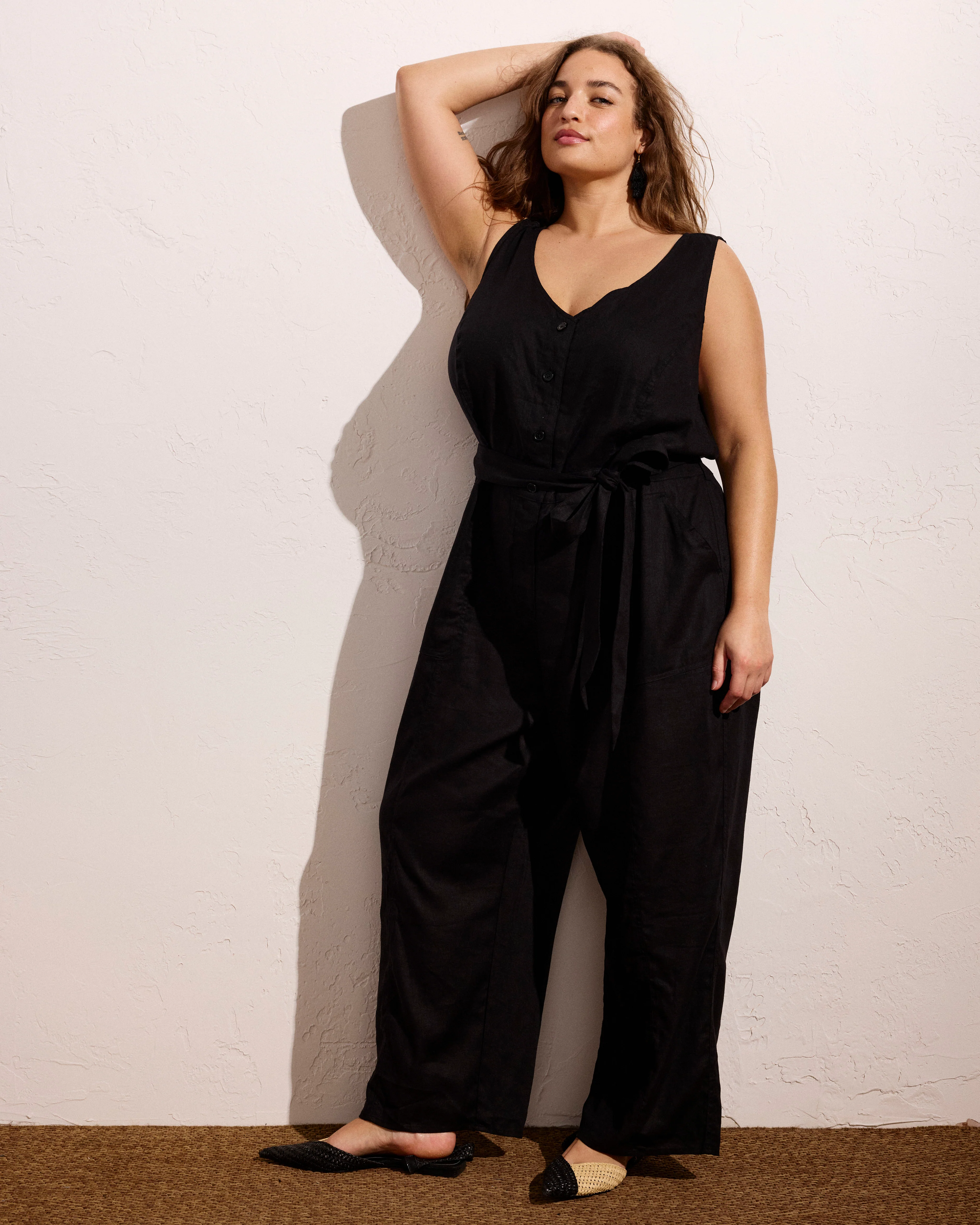 Matilda Linen Jumpsuit - Black - Image 5