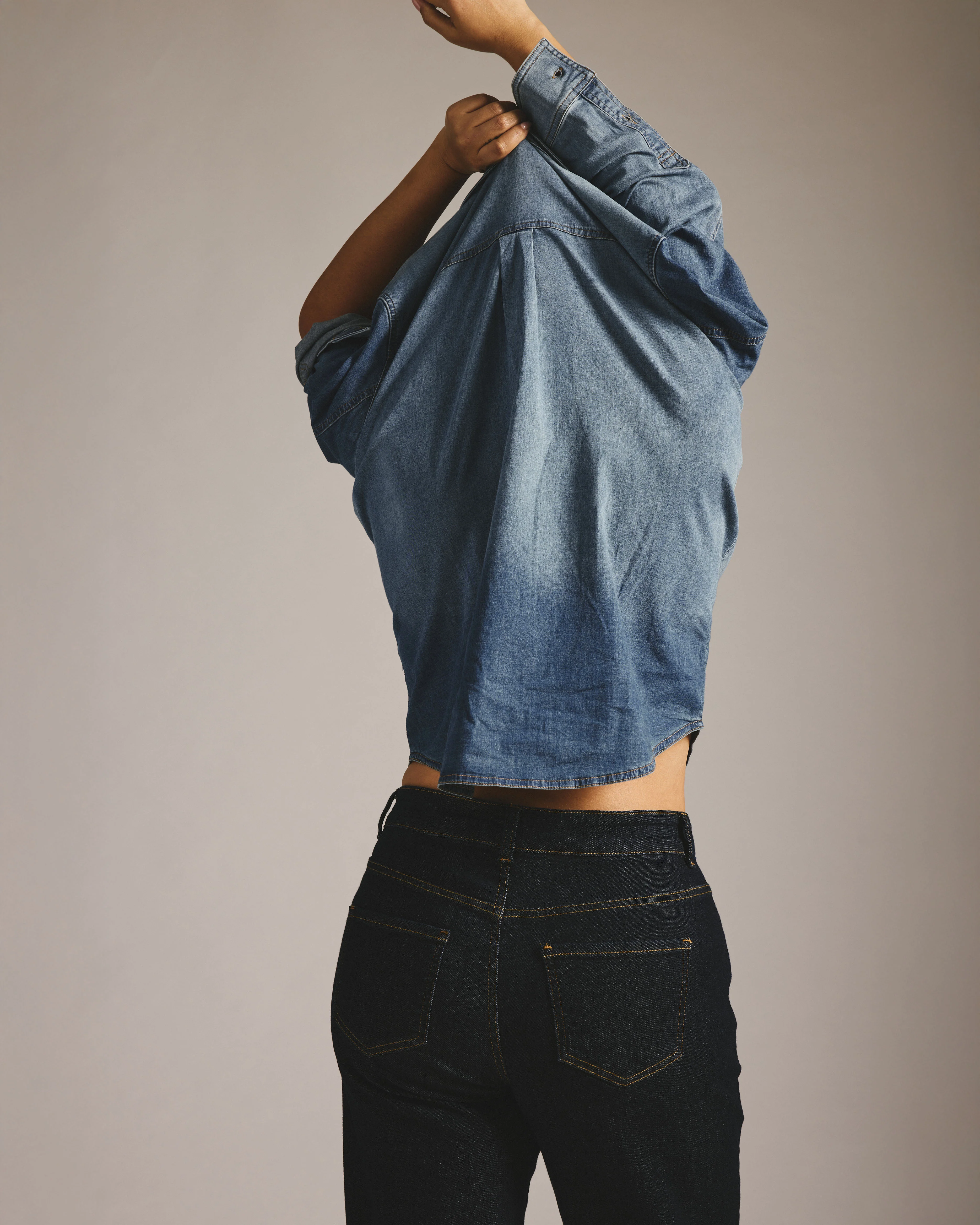 Minimalist Stretch Cotton Chambray Shirt - Union City Blue - Image 7