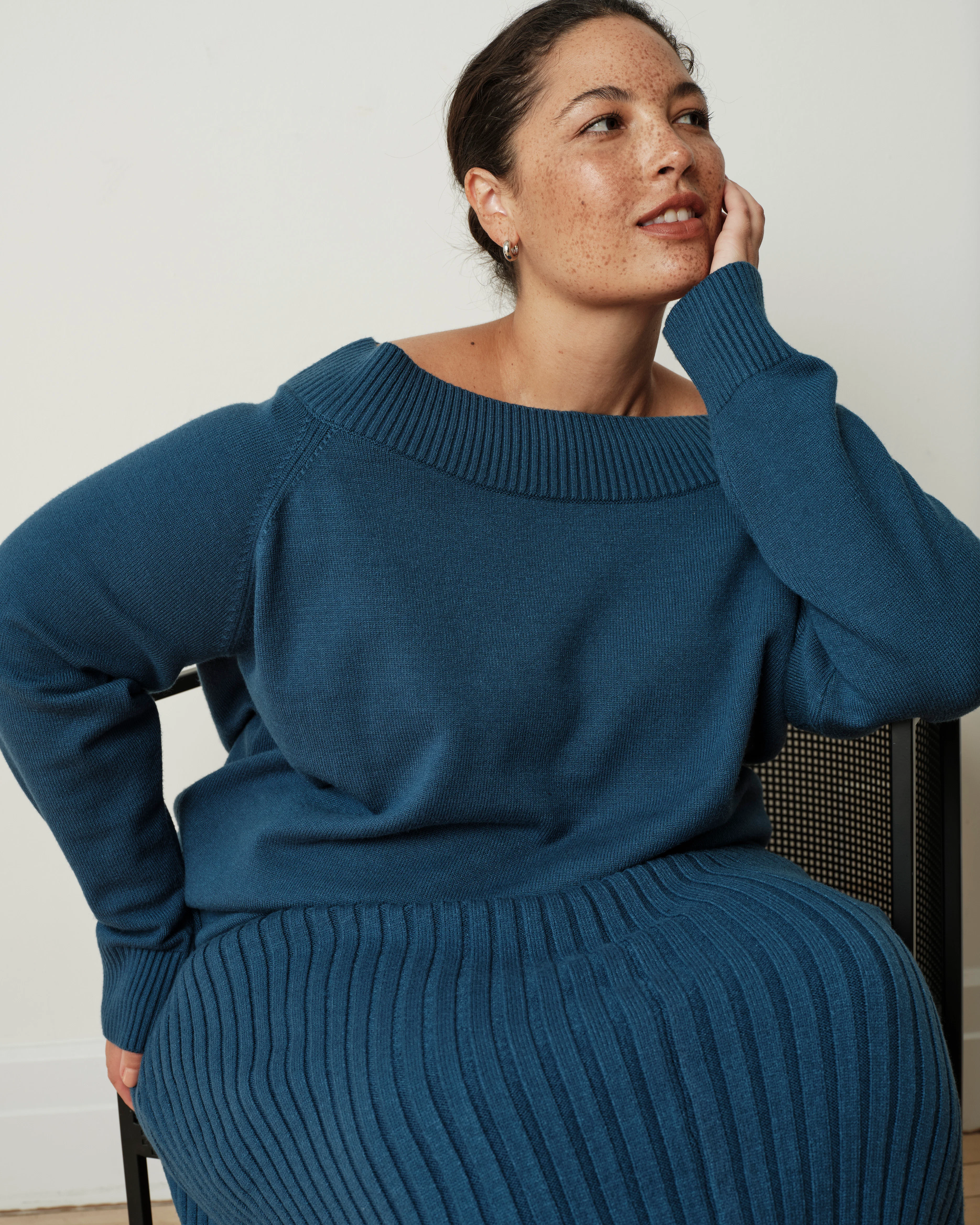 Noomi Cold Shoulder Sweater - Deep Teal - Image 4