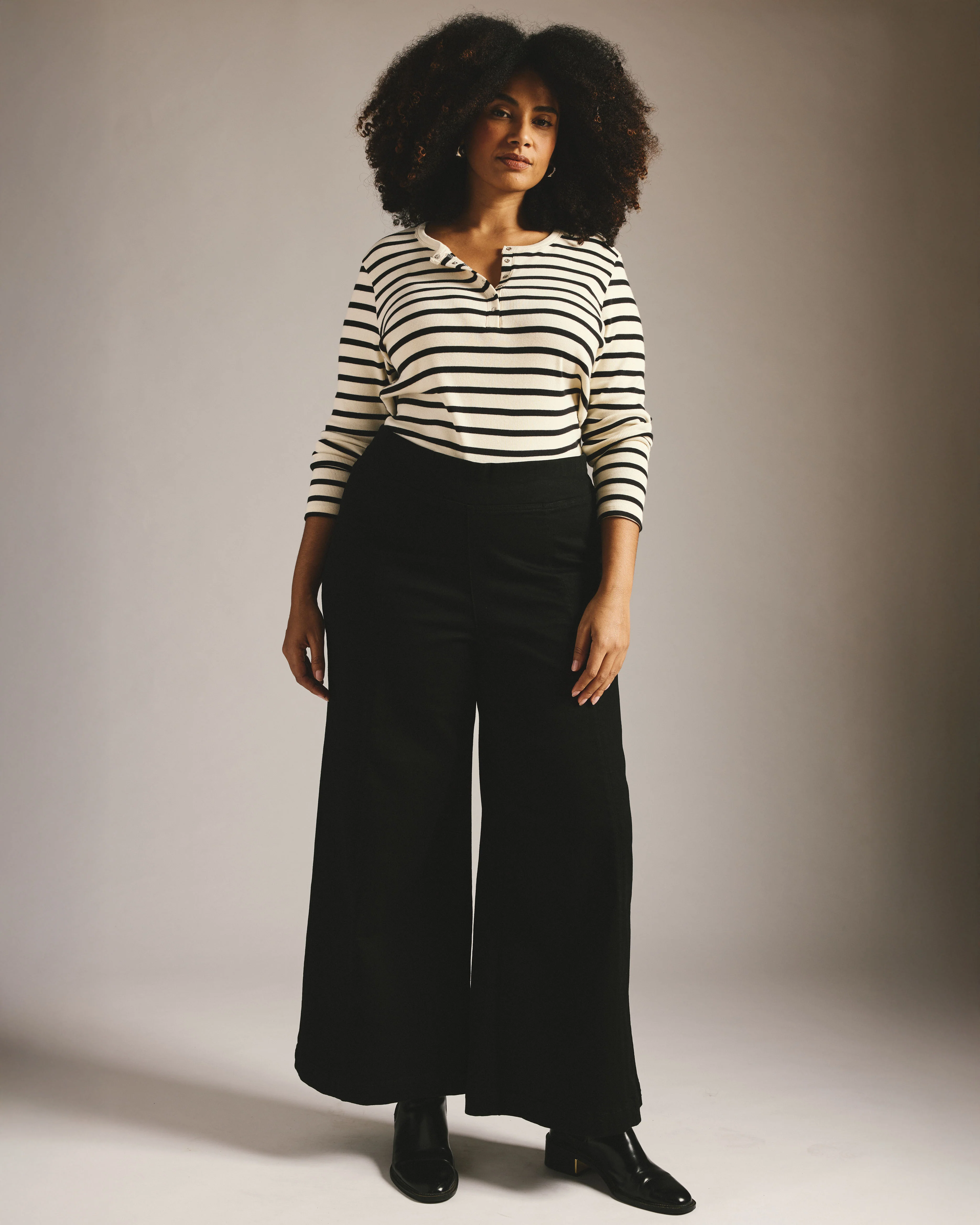 Olivia Pintuck Wide Leg Jeans - Jet Black