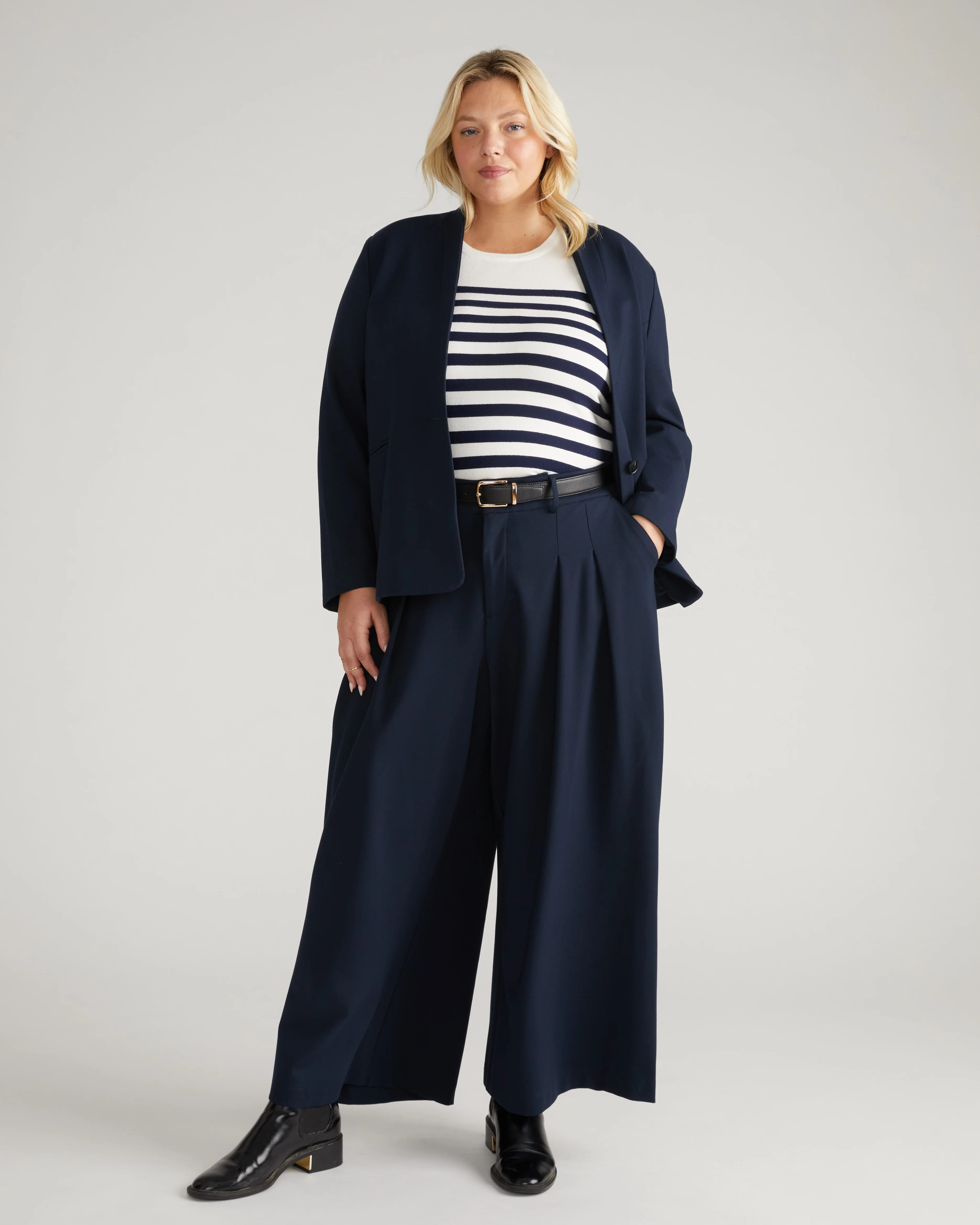 Lennox Collarless Ponte Blazer - Navy - Image 6