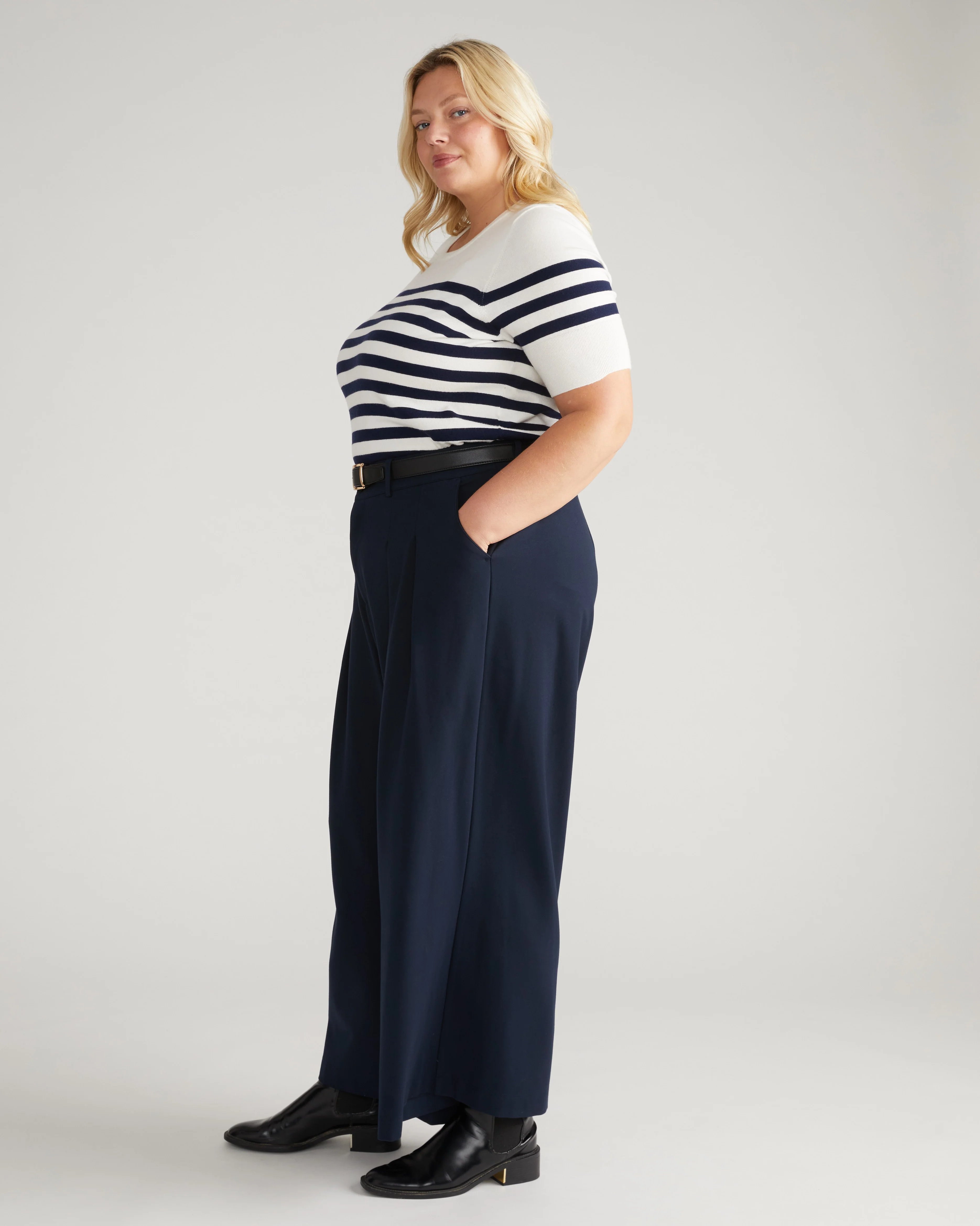 Palais Wide Leg Ponte Pants - Navy - Image 5