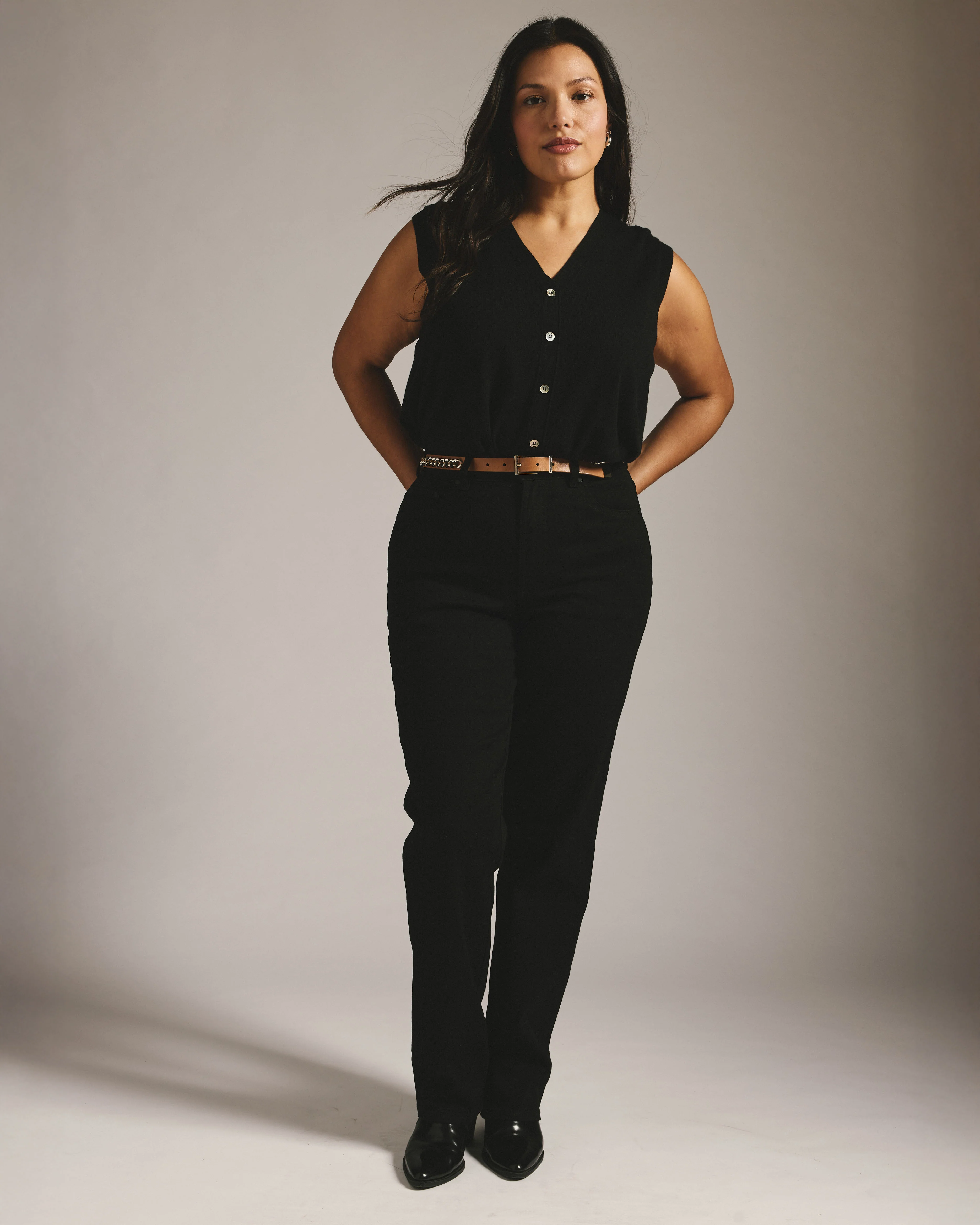 Savvy Fine Knit Cardigan Vest - Black - Image 2