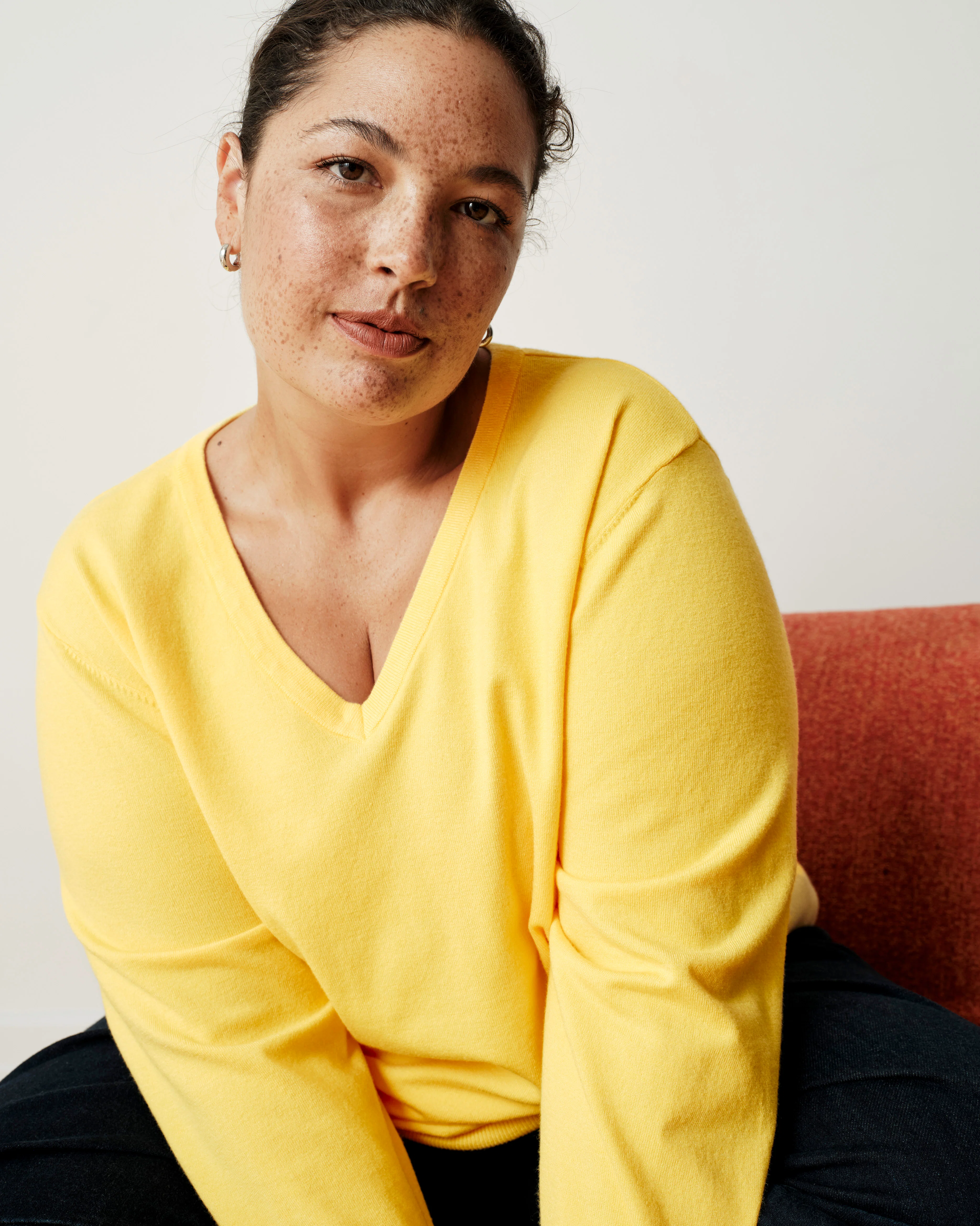 Savvy Fine Knit V Sweater - Banana Pudding - Image 2
