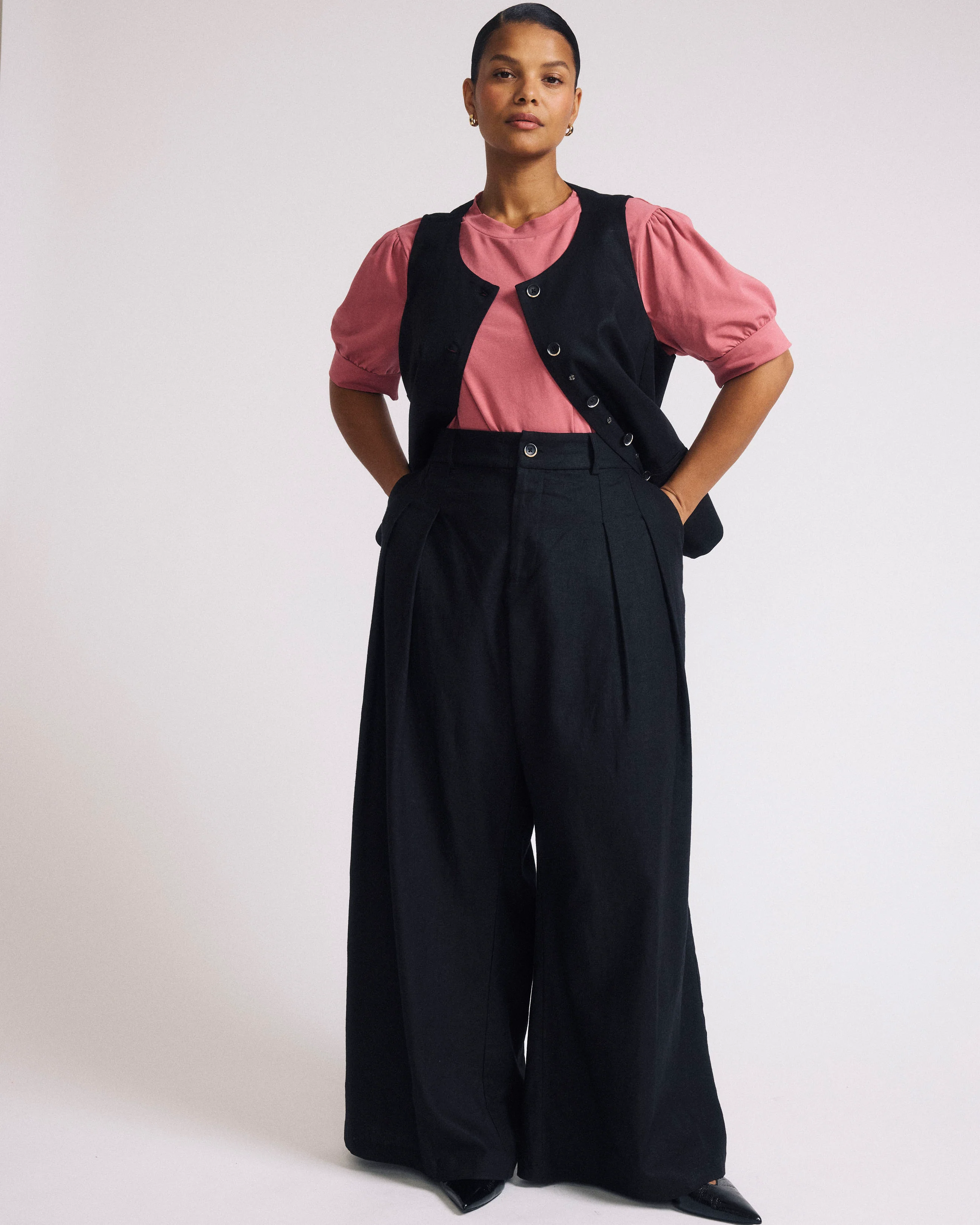 Tamsin Stretch Linen Vest - Black - Image 5