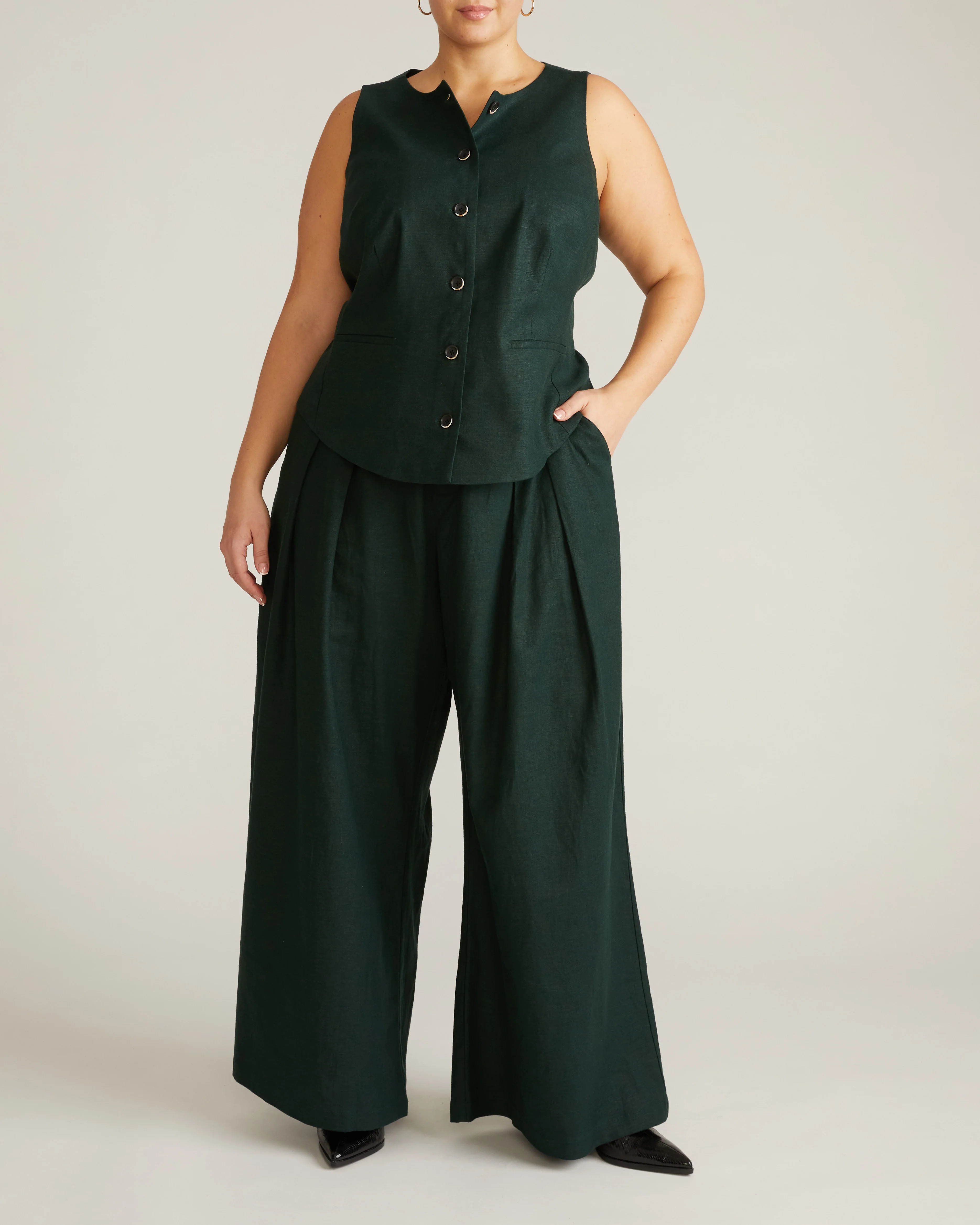 Tamsin Stretch Linen Vest - Forest Green - Image 5