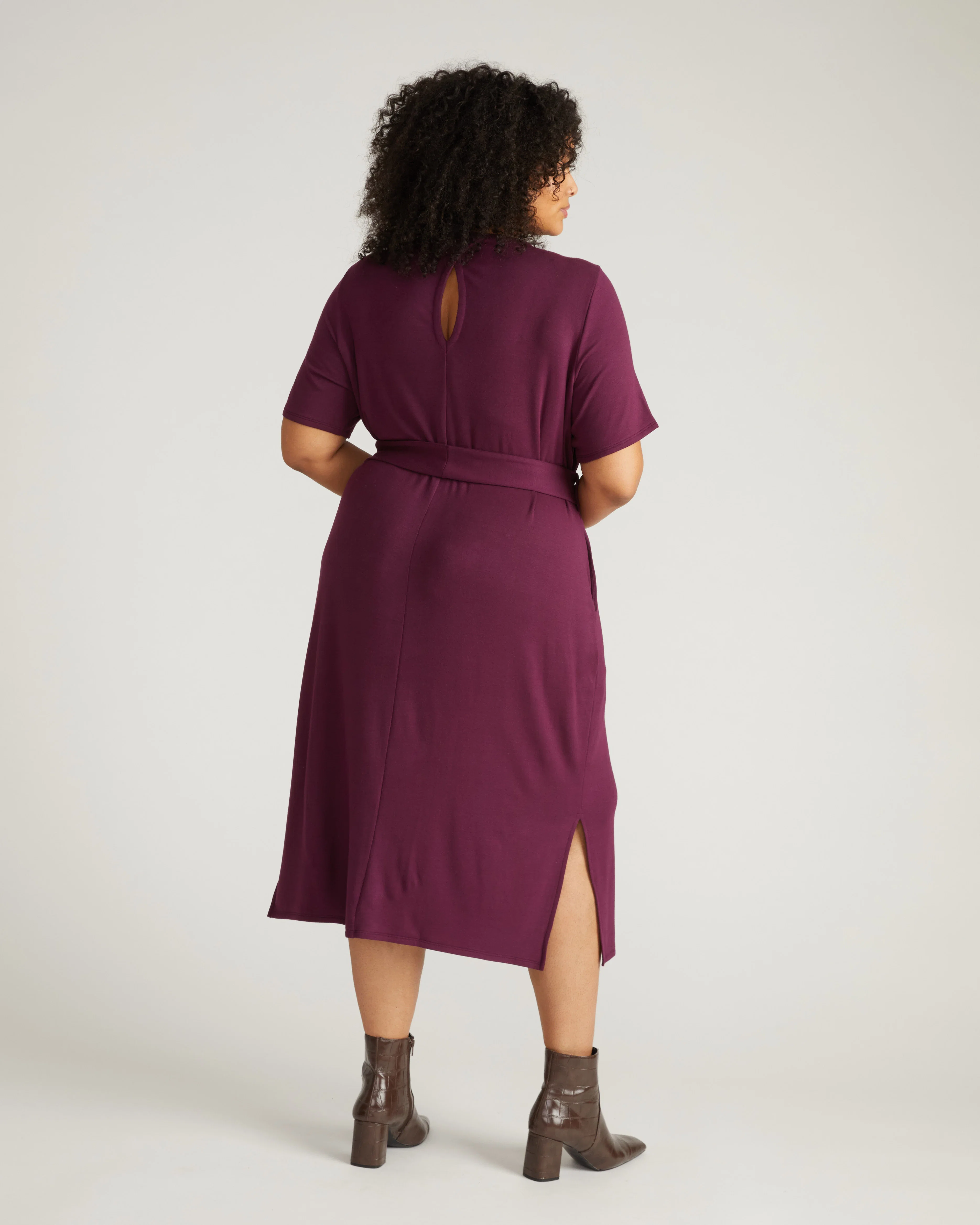 TravelKnit Belted Dress - Gamay - Image 3