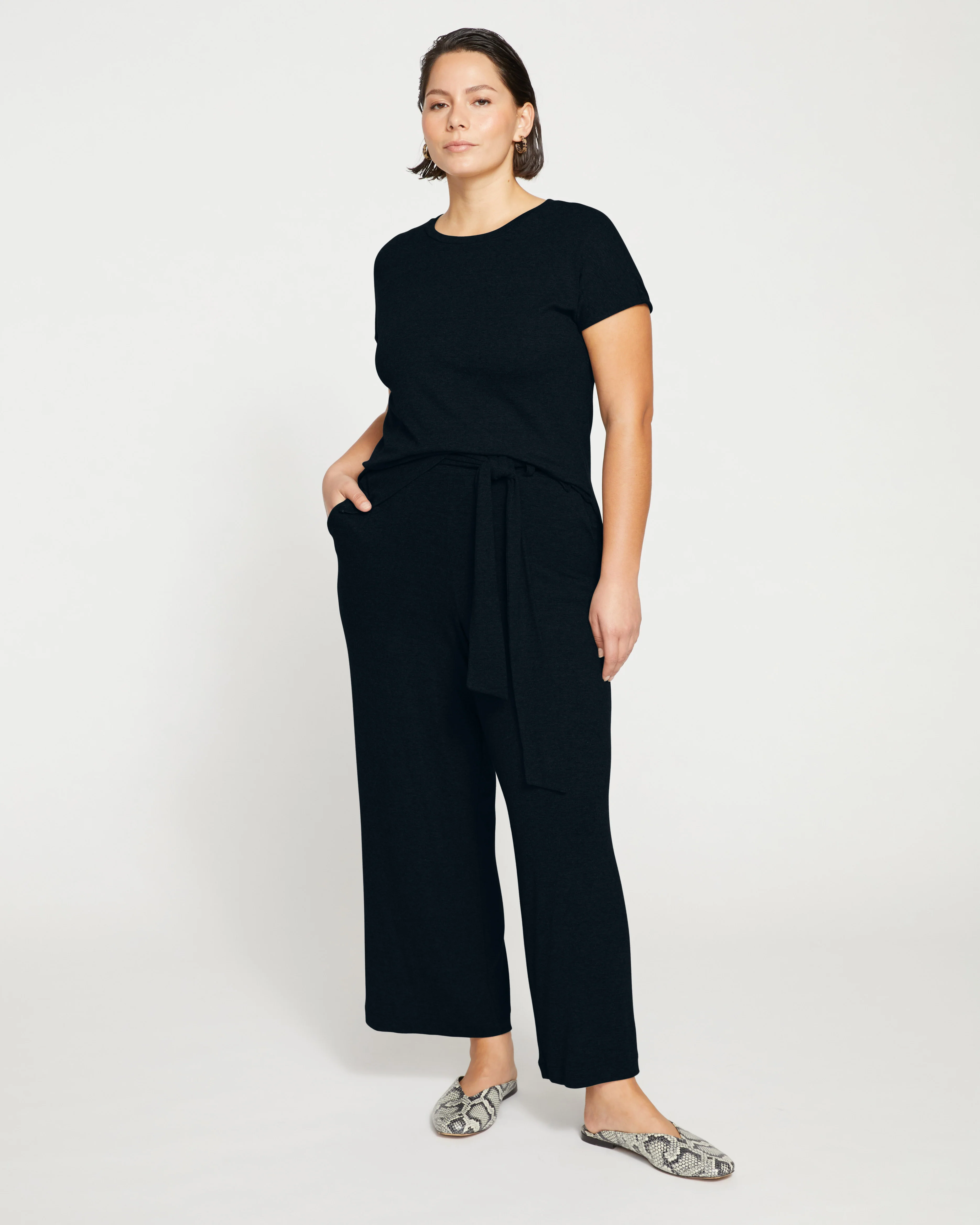 TravelKnit Wide Leg Pants - Black - Image 2
