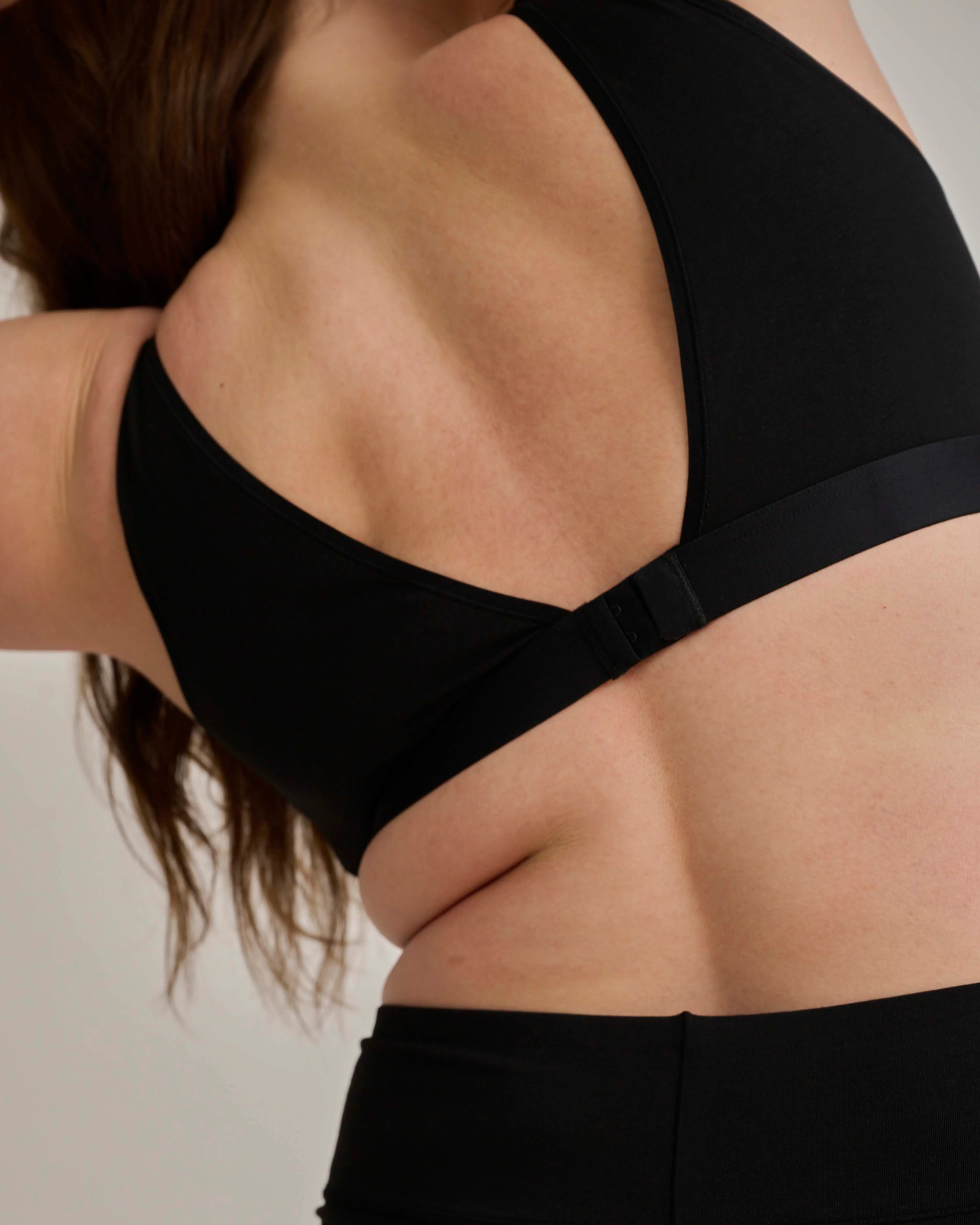 UltimateS Lounge Bra - Black - Image 5