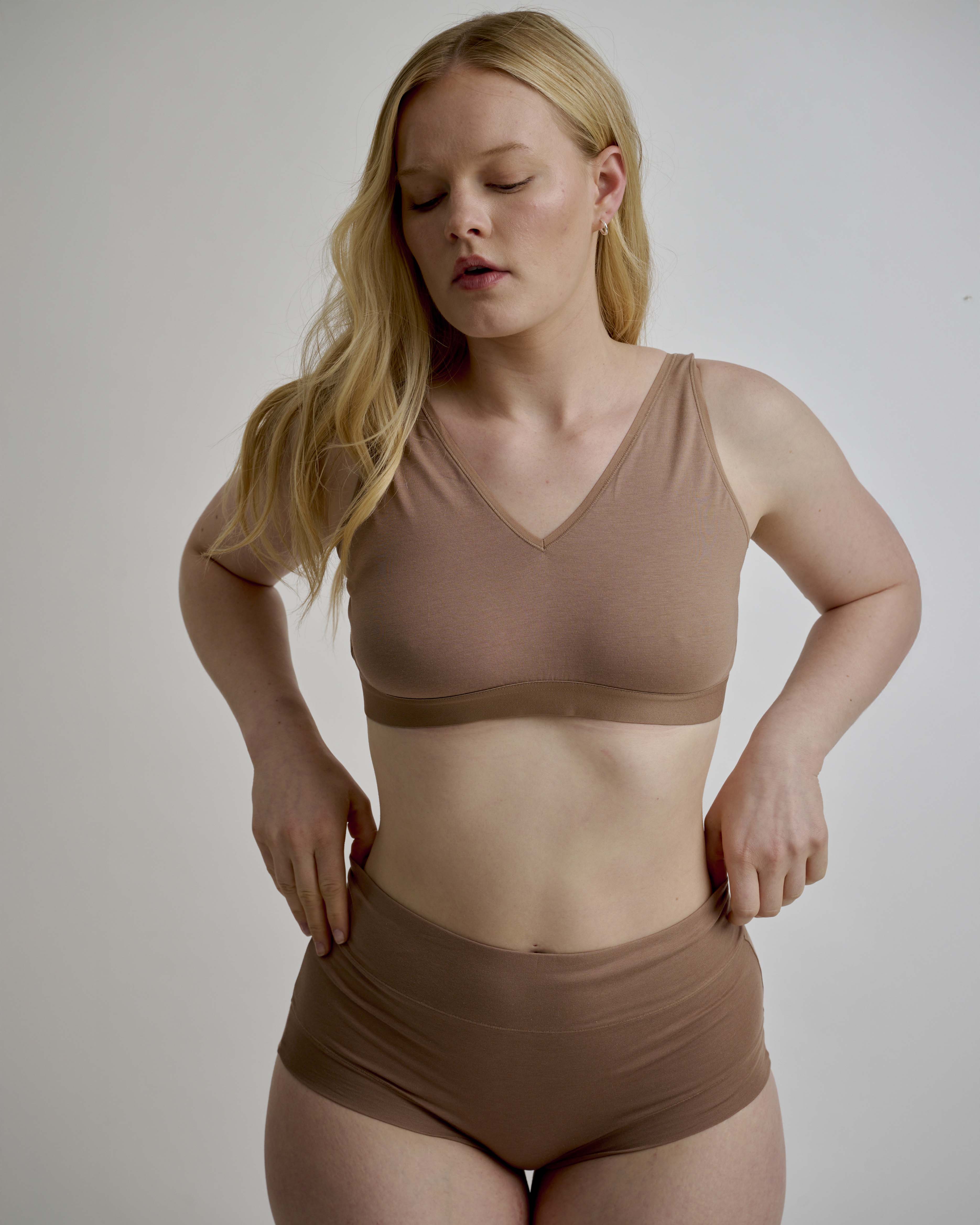 UltimateS Super Full Coverage High Rise Brief - Spice - Image 2
